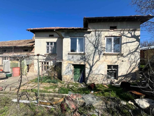 Къща в с. Макариополско, Област Търговище - 80 кв.м за 415 €/кв.м - Снимка #1