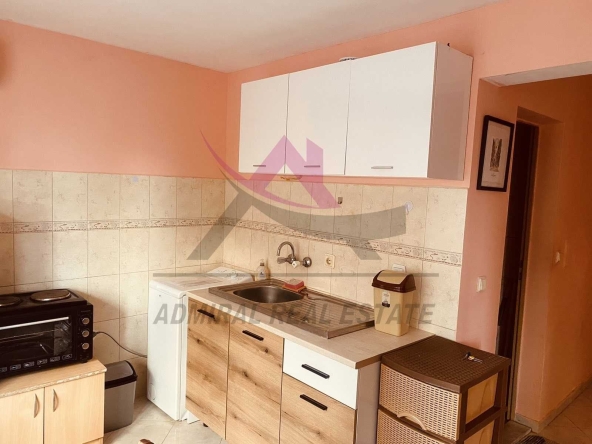 Дава се под наем Едностаен апартамент в Варна, Спортна зала - 40 кв.м за 400 € - Снимка #1