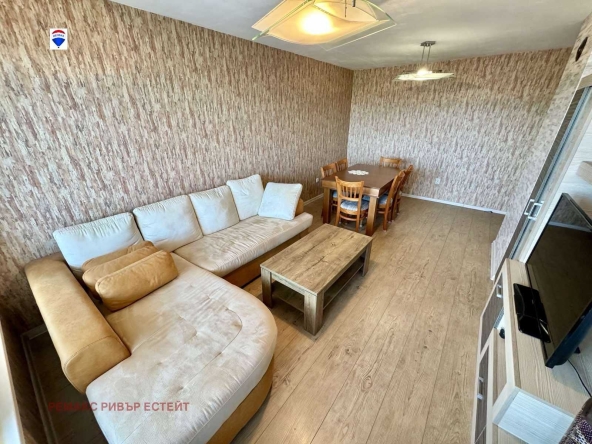 Тристаен апартамент в Русе, Чародейка - Север - 82 кв.м за 4 €/кв.м - Снимка #1