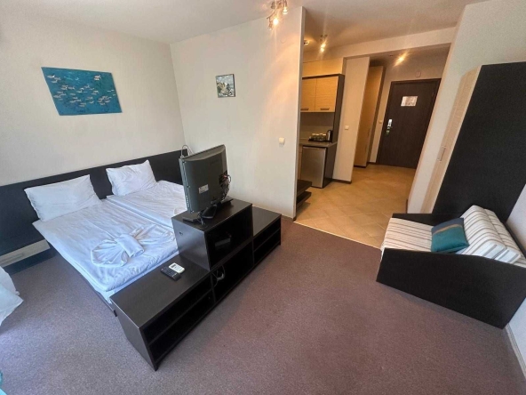 Едностаен апартамент в к.к. Слънчев бряг - 45 кв.м за 1280 €/кв.м - Снимка #1