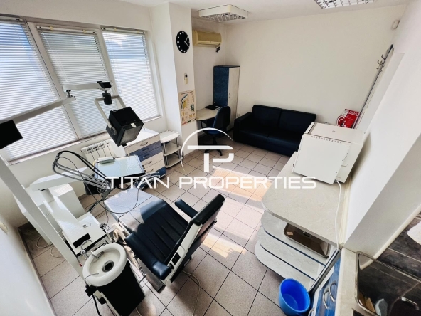 Дава се под наем Офис в Бургас, Зорница - 32 кв.м за 306 € - Снимка #1