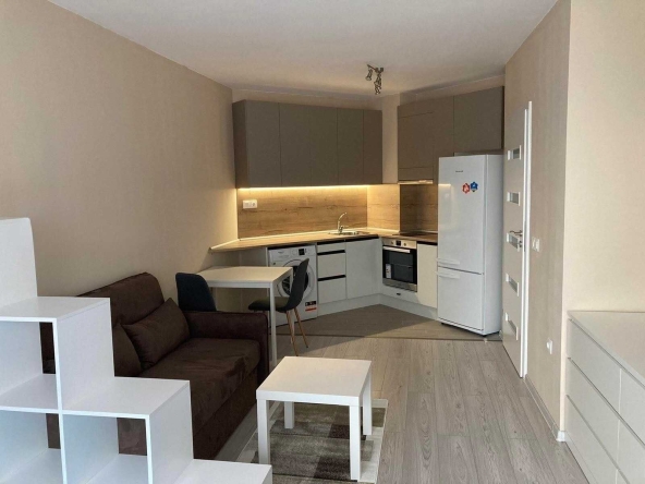 Дава се под наем Едностаен апартамент в София, Младост 4 - 46 кв.м за 372.3 € - Снимка #1