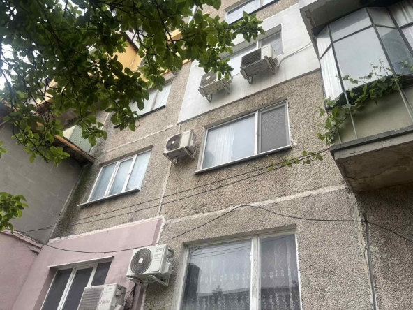 Двустаен апартамент в Девня - 62 кв.м за 823 €/кв.м - Снимка #1