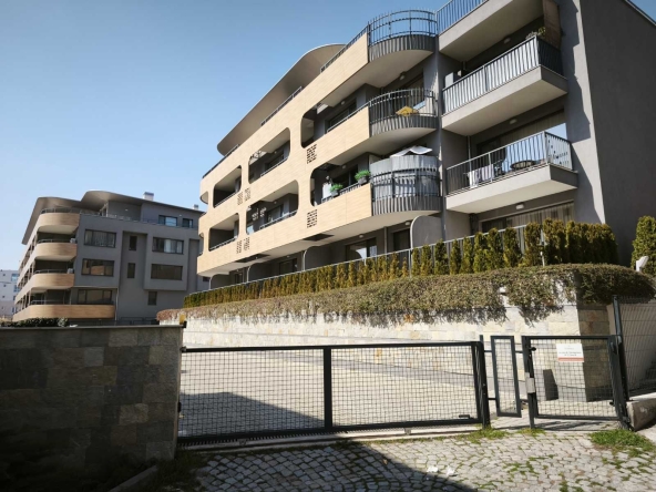 Дава се под наем Гараж / Паркомясто в Варна, Бриз - 28 кв.м за 76.5 € - Снимка #1