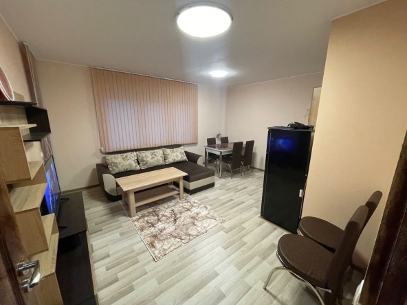 Дава се под наем Двустаен апартамент в Ихтиман - 60 кв.м за 612 € - Снимка #1