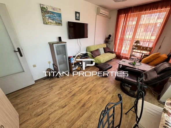 Тристаен апартамент в Бургас, Сарафово - 100 кв.м за 1400 €/кв.м - Снимка #1