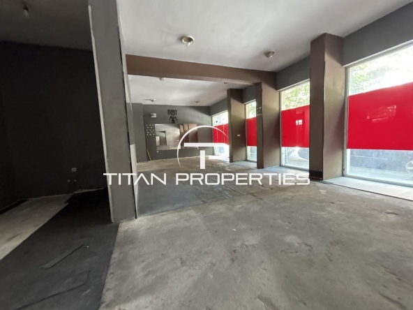 Магазин в Пловдив, Въстанически - 450 кв.м за 1334 €/кв.м - Снимка #1