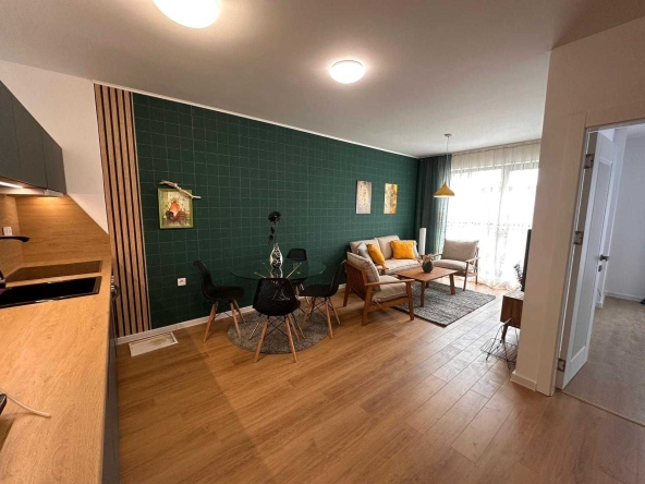 Дава се под наем Тристаен апартамент в Пловдив, Кършияка - 67 кв.м за 600 € - Снимка #1