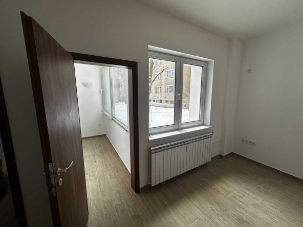 Дава се под наем Двустаен апартамент в София, Център - 52 кв.м за 650 € - Снимка #1