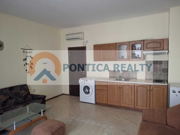 Двустаен апартамент в к.к. Слънчев бряг - 68 кв.м за 809 €/кв.м - Снимка #1