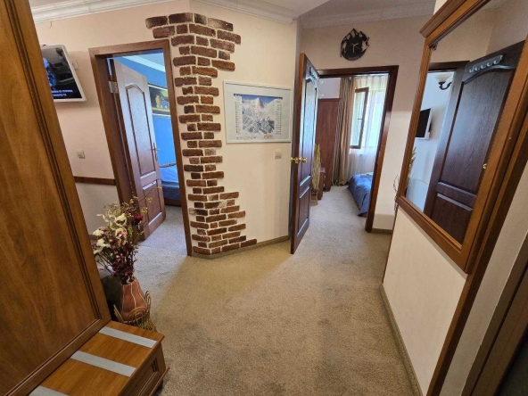 Двустаен апартамент в Банско - 54 кв.м за 1148 €/кв.м - Снимка #1