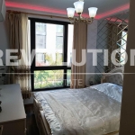 Дава се под наем Тристаен апартамент в Варна, Център - 80 кв.м за 1200 € - Снимка #1