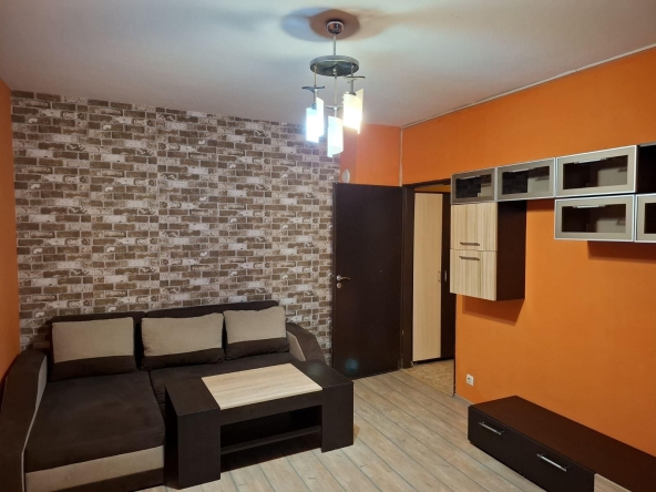 Дава се под наем Едностаен апартамент в Пловдив, Христо Смирненски - 50 кв.м за 250 € - Снимка #1