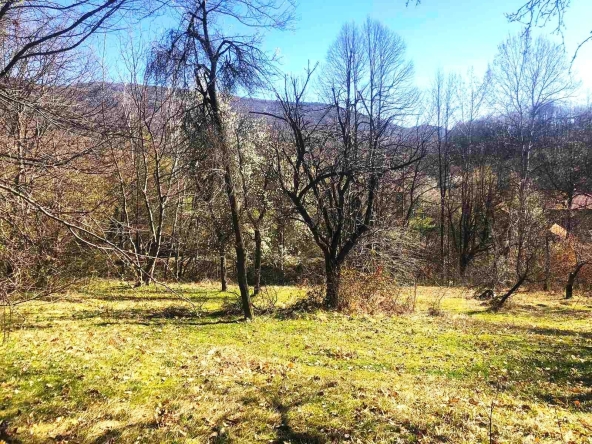 Парцел в с. Гледаци, Област Габрово - 1111 кв.м за 7 €/кв.м - Снимка #1