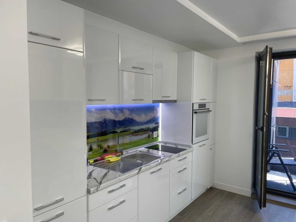 Дава се под наем Двустаен апартамент в София, Гео Милев - 60 кв.м за 453.9 € - Снимка #1