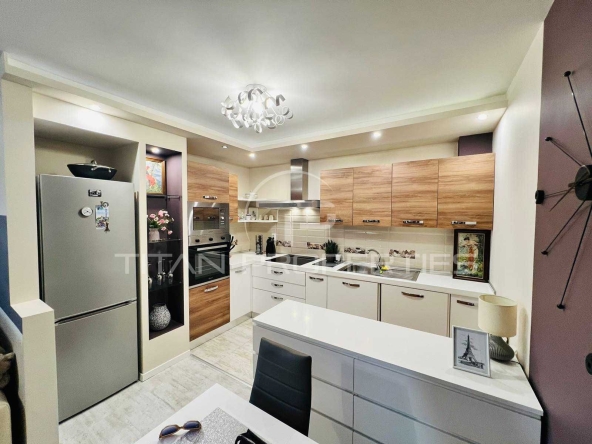 Двустаен апартамент в Пловдив, Кършияка - 82 кв.м за 1769 €/кв.м - Снимка #1