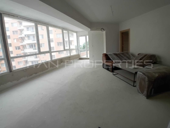 Тристаен апартамент в Пловдив, Въстанически - 84 кв.м за 1131 €/кв.м - Снимка #1