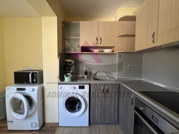 Дава се под наем Тристаен апартамент в Варна, Владислав Варненчик - 60 кв.м за 475 € - Снимка #1