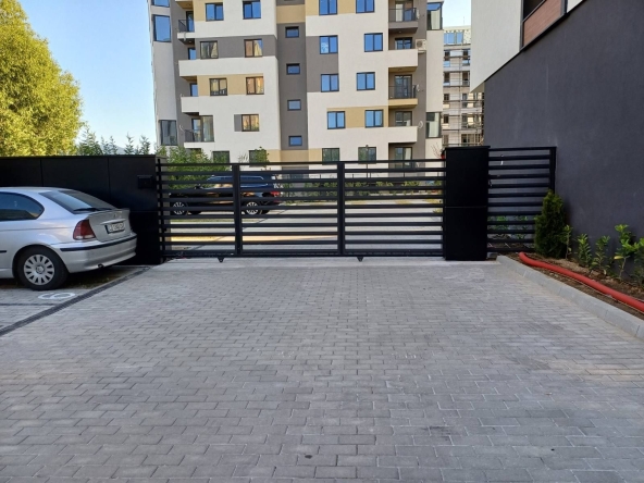 Дава се под наем Гараж / Паркомясто в София, Люлин 5 - 13 кв.м за 56.1 € - Снимка #1