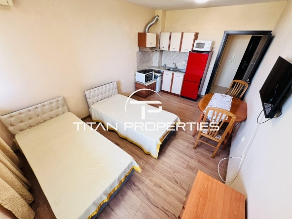 Дава се под наем Едностаен апартамент в Бургас, Лазур - 30 кв.м за 290.7 € - Снимка #1