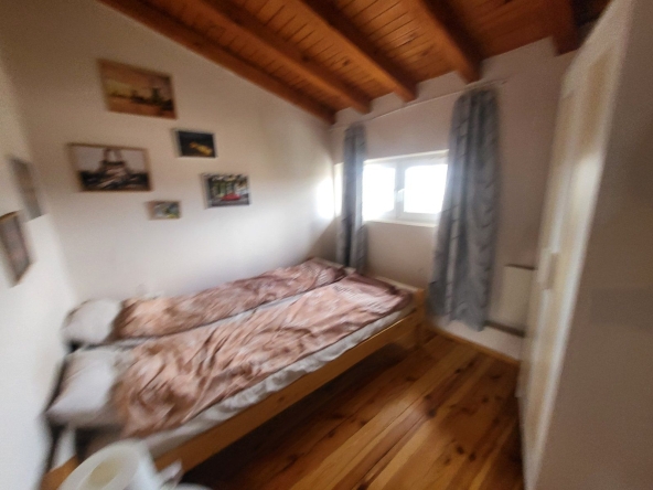 Дава се под наем Едностаен апартамент в София, Център - 28 кв.м за 209.61 € - Снимка #1