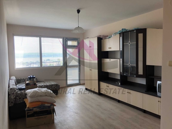 Двустаен апартамент в Варна, Бриз - 95 кв.м за 2043 €/кв.м - Снимка #1