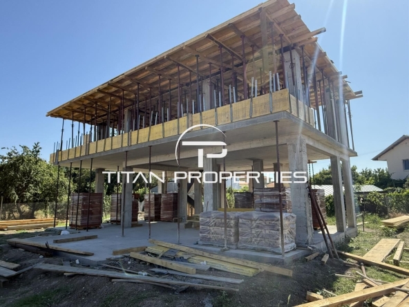 Къща в Пловдив, Въстанически - 205 кв.м за 1400 €/кв.м - Снимка #1