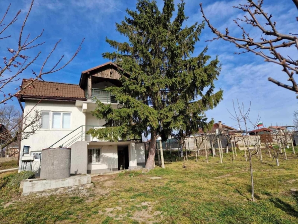 Къща в с. Звездица, Област Варна - 69 кв.м за 1131 €/кв.м - Снимка #1