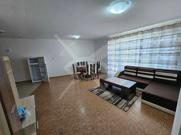 Двустаен апартамент в Бургас, Славейков - 72 кв.м за 2167 €/кв.м - Снимка #1