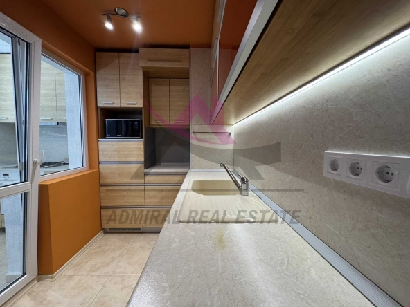 Дава се под наем Тристаен апартамент в Варна, Цветен квартал - 72 кв.м за 550 € - Снимка #1