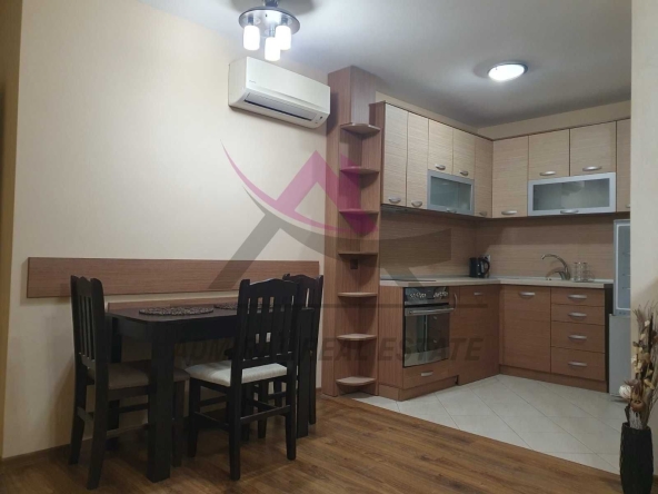 Дава се под наем Двустаен апартамент в Варна, Цветен квартал - 60 кв.м за 550 € - Снимка #1