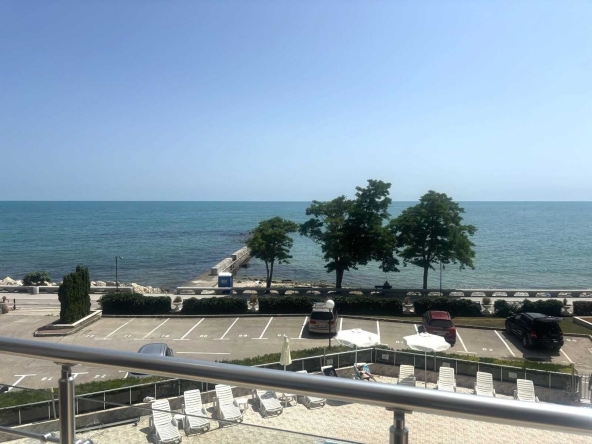 Двустаен апартамент в Балчик - 81 кв.м за 2050 €/кв.м - Снимка #1