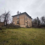 Хотел в Велики Преслав - 3800 кв.м за 20 €/кв.м - Снимка #1