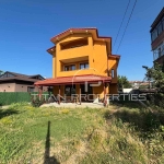 Къща в Пловдив, Прослав - 370 кв.м за 2163 €/кв.м - Снимка #1