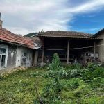 Къща в с. Стоян Михайловски, Област Шумен - 50 кв.м за 306 €/кв.м - Снимка #1