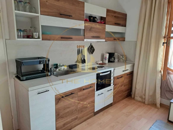 Дава се под наем Двустаен апартамент в Варна, Бриз - 80 кв.м за 425 € - Снимка #1