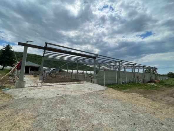 Парцел в Карнобат - 16000 кв.м за 0 €/кв.м - Снимка #1