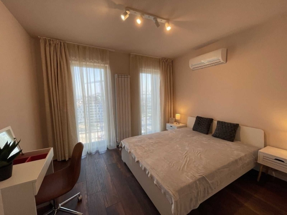 Дава се под наем Тристаен апартамент в София, Кръстова вада - 95 кв.м за 765 € - Снимка #1