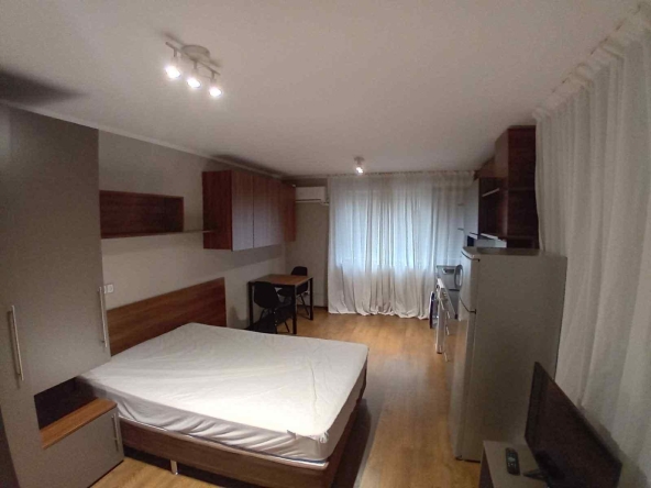 Дава се под наем Едностаен апартамент в София, Студентски град - 45 кв.м за 449 € - Снимка #1