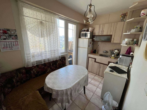 Двустаен апартамент в Казанлък - 64 кв.м за 789 €/кв.м - Снимка #1