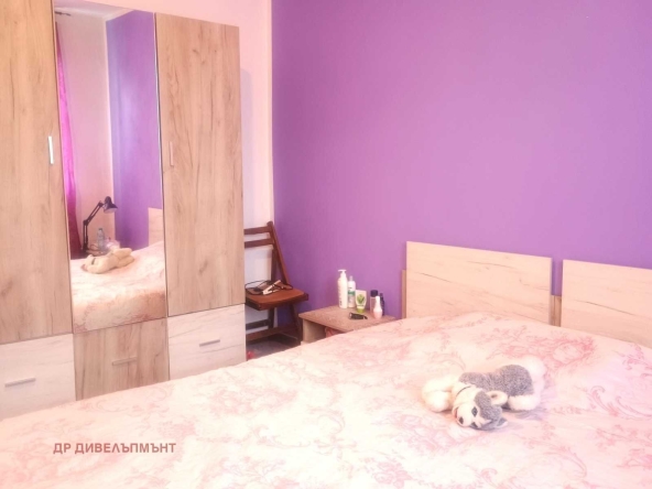 Тристаен апартамент в София, Фондови жилища - 84 кв.м за 2096 €/кв.м - Снимка #1