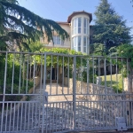 Къща в Айтос - 550 кв.м за 637 €/кв.м - Снимка #1