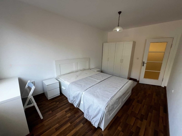 Дава се под наем Двустаен апартамент в София, Хиподрума - 60 кв.м за 459 € - Снимка #1