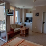 Дава се под наем Едностаен апартамент в Китен - 41 кв.м за 15.3 € - Снимка #1