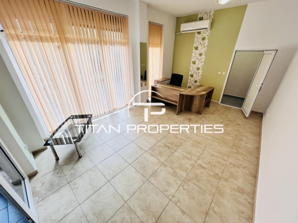 Дава се под наем Офис в Бургас, Възраждане - 35 кв.м за 255 € - Снимка #1