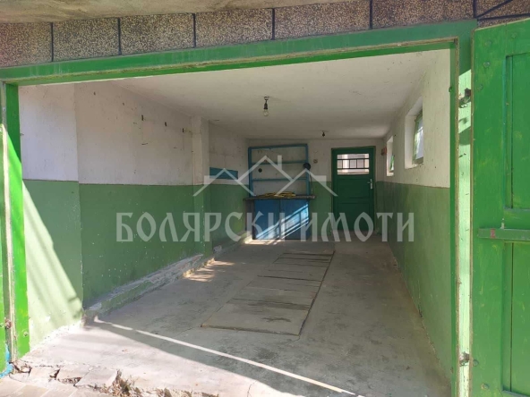 Гараж / Паркомясто в Велико Търново, Център - 20 кв.м за 850 €/кв.м - Снимка #1