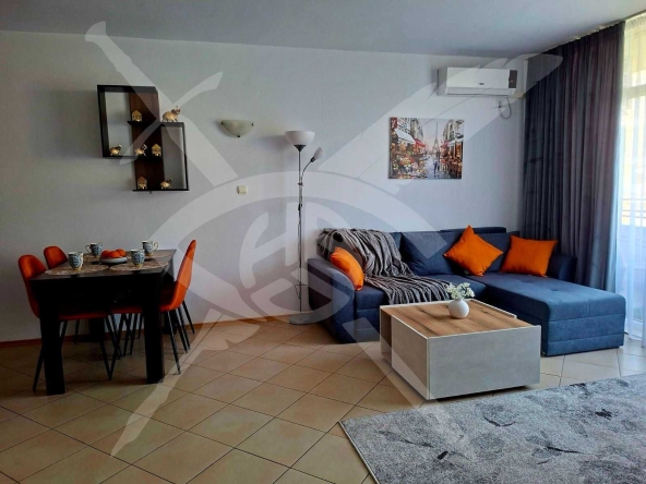 Двустаен апартамент в к.к. Слънчев бряг - 71 кв.м за 1141 €/кв.м - Снимка #1