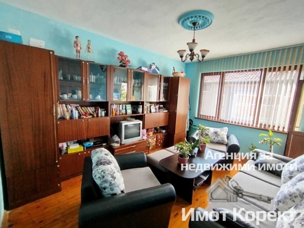 Етаж от къща в Асеновград - 75 кв.м за 1122 €/кв.м - Снимка #1