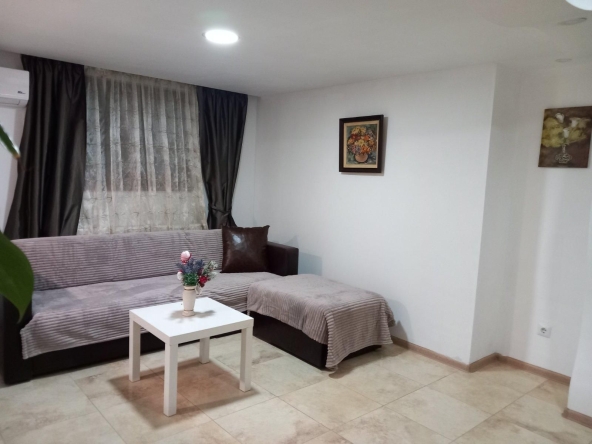 Дава се под наем Етаж от къща в София, Горубляне - 85 кв.м за 500 € - Снимка #1