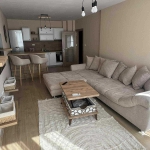 Дава се под наем Тристаен апартамент в Пловдив, Остромила - 100 кв.м за 612 € - Снимка #1